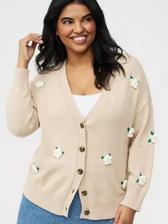 torrid Sweaters - Torrid Beige Floral Appliqué Boxy Cardigan Sweater Size 2X 100% Cotton